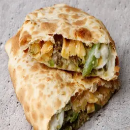 فطيرة دجاج جبن